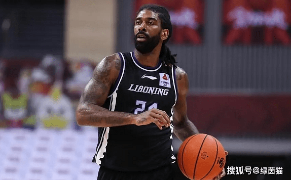  德甲联盟宣布缩减外援名额引发各队不满情绪