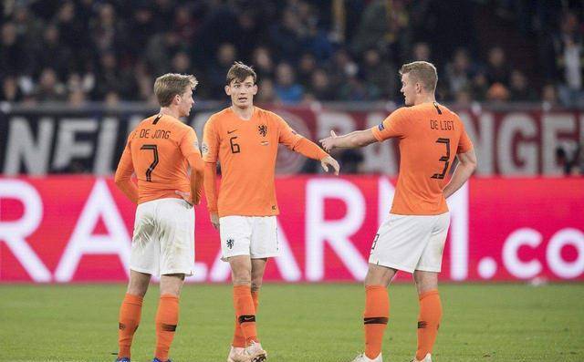  意甲揭幕战强强对话引关注  